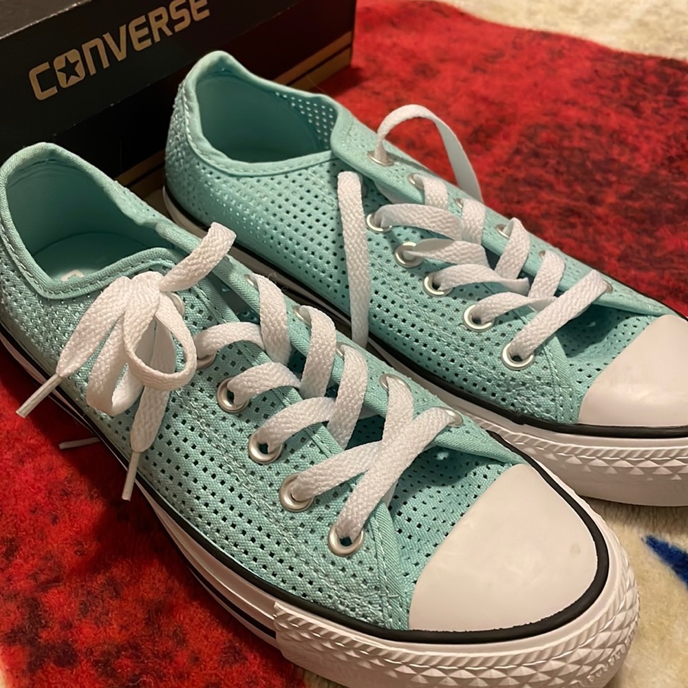Converse brand new with no tags